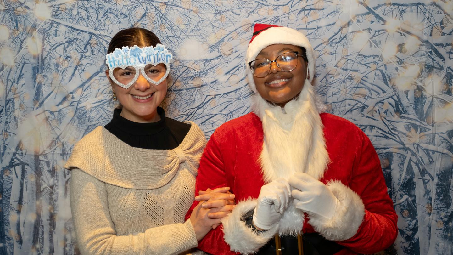 Ileana-Ishea_Holiday-Party
